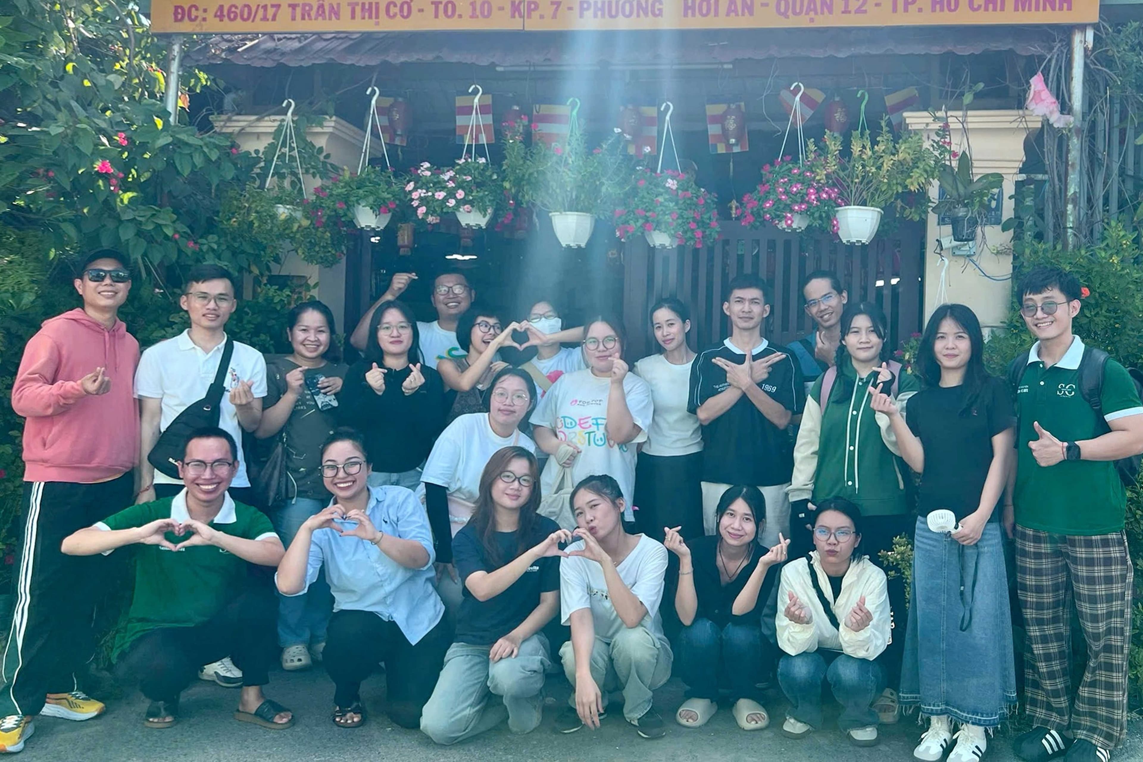 Ủng hộ hoạt động